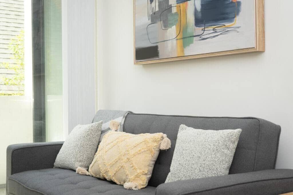 Bright And Trendy 2-Story Bankers Hill Condo San Diego Kültér fotó